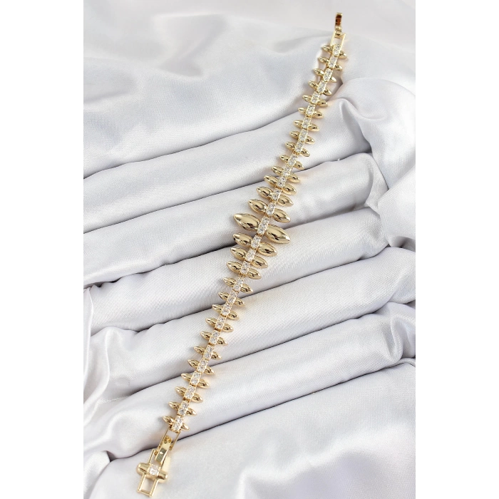 Pirinç Kurşun Model Zirkon Taşlı Gold Renk VİP Seri Kadın Bileklik