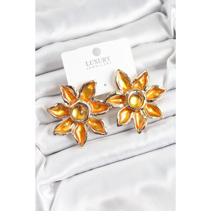 Pirinç Mineli Alevli Çiçek Model Gold Renk Kadın Küpe