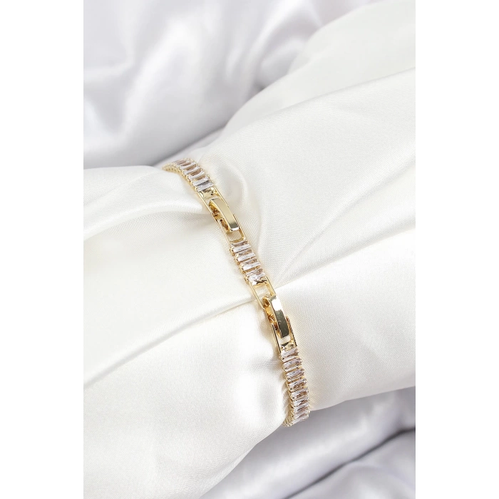 Pirinç Zirkon Taşlı Su Yolu Model Gold Renk Kadın Bileklik