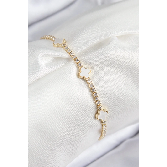 Pirinç Zirkon Taşlı Yonca Model Gold Renk Kadın Bileklik