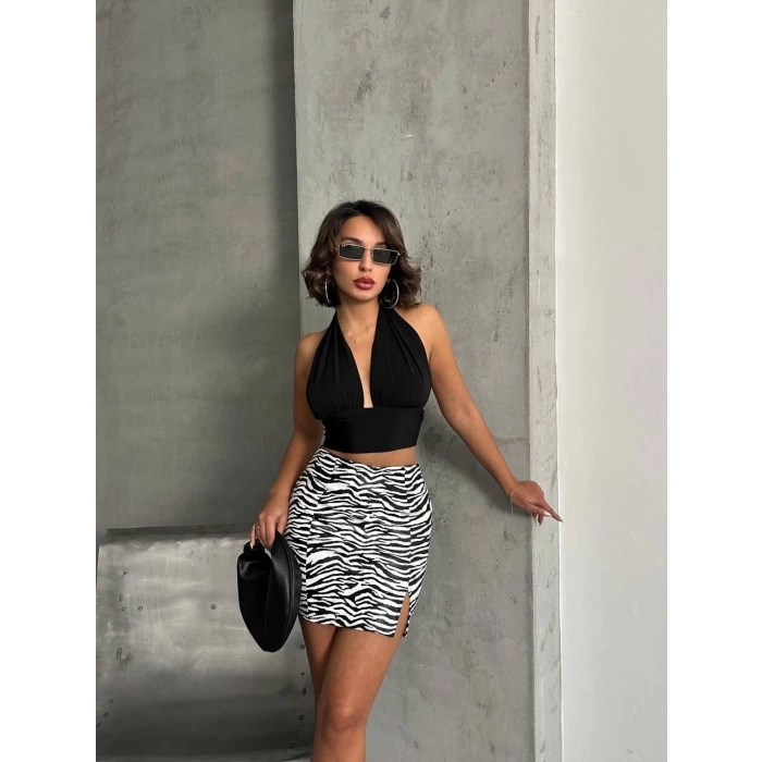 Tek yırtmaçlı zebra desenli deri etek beyazsiyah w24475-S