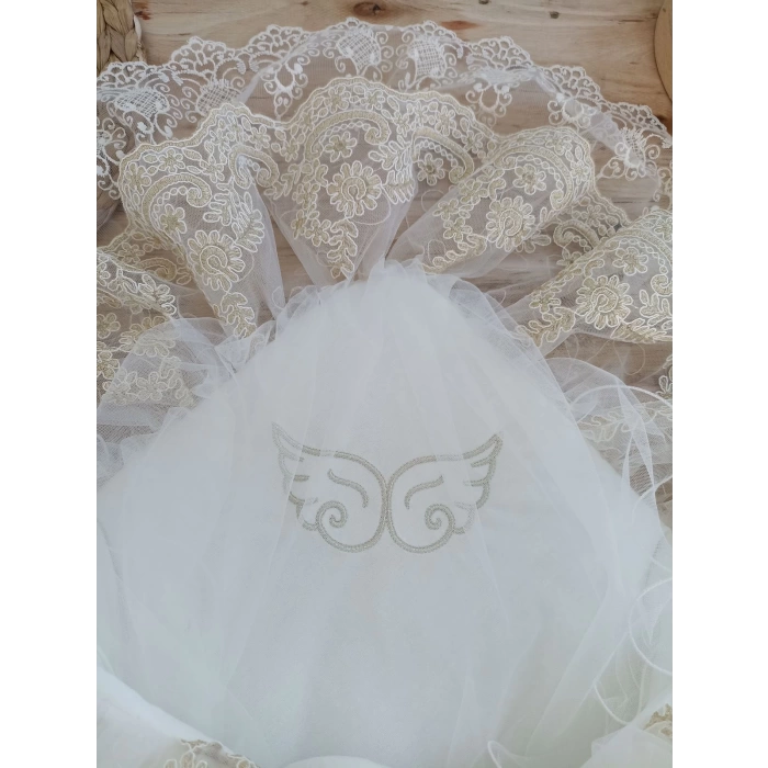 Yenidoğan Sahra Taç Nakışlı Gold Angel Trilüks Kundak Bebek Battaniyesi