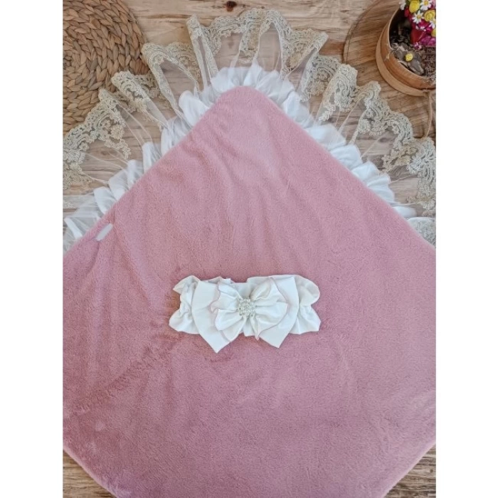 Yenidoğan Wool Yün Kumaş Taç Nakışlı Güpür Duvaklı Fiyonk Prizma Taş Unisex Kundak Bebek Battaniyesi