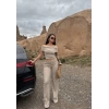 Madonna yaka bol paça pantolonlu takım