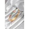 Mineli Pirinç Mavi Ve Pembe Üçgen Desenli Gold Renk Kadın Kelepçe (çap 60 mm)