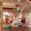 NessiWorld Sylvanian Families Oyun Odalı Işıklı Şehir Evi 5708