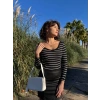 V yaka çizgili bluz siyah A3699