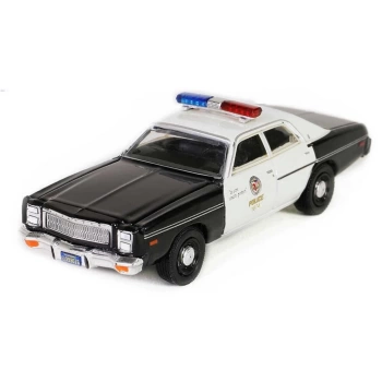 Nessiworld  Greenlight 1/64 Hollywood Series 41- 1977 Plymouth Fury Metropolitan Police - The Terminator