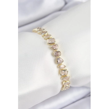 Pirinç Zirkon Taşlı Sıralı Damla Kalp Ve Dikdörtgen Model Gold Renk Kadın Bileklik