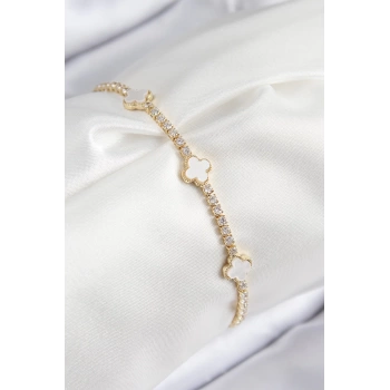 Pirinç Zirkon Taşlı Yonca Model Gold Renk Kadın Bileklik