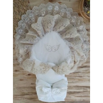 Yenidoğan Sahra Taç Nakışlı Gold Angel Trilüks Kundak Bebek Battaniyesi