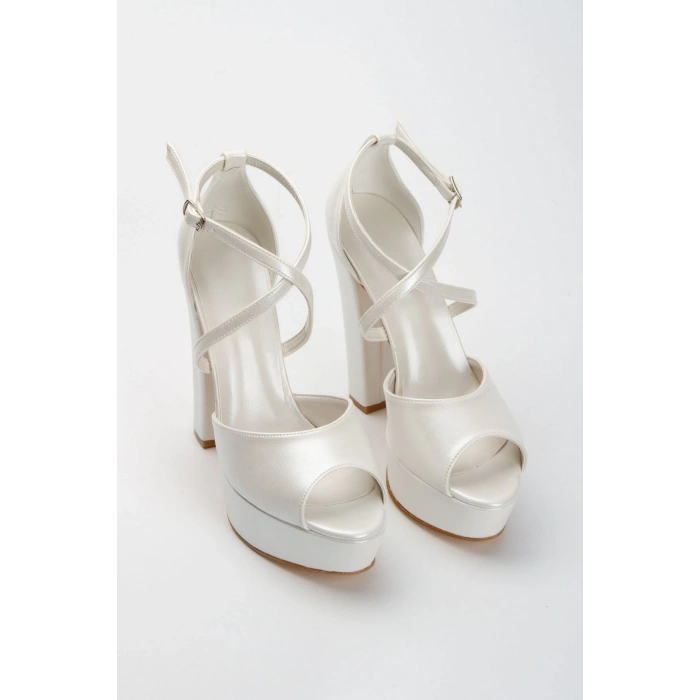 Yüksek Kalın Platform Topuklu Burnu Açık Düğün Ayakkabısı