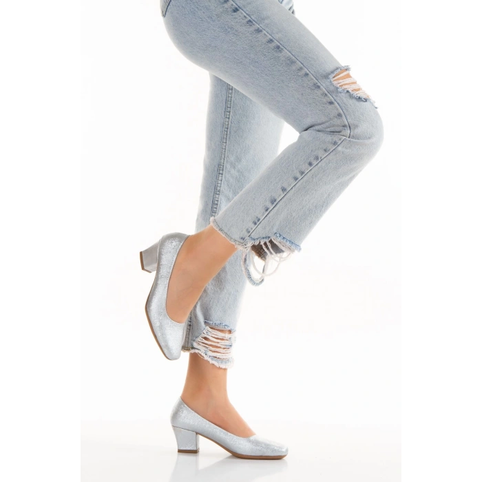 Kadın Gümüş Parıltı Günlük Yumuşak Tabanlı Ayakkabı
