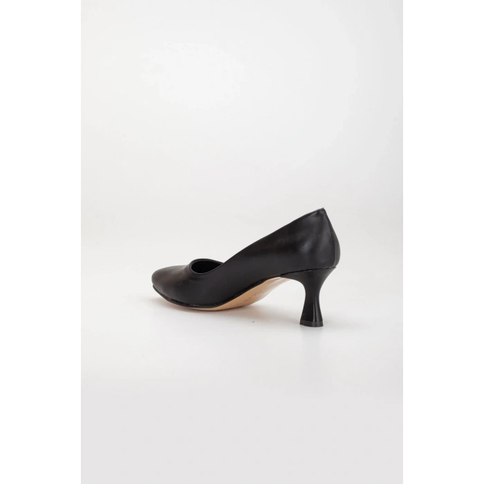 Kadın 5 cm İnce Topuk Stiletto Siyah