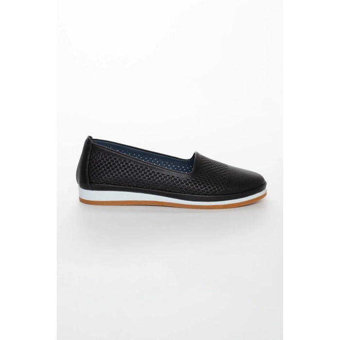 Kadın Günlük Ortopedik Ayakkabı-hakiki Deri-siyah Lazer Işlemeli Babet-0027