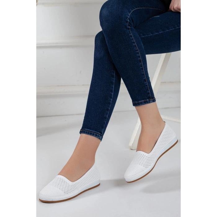 Kadın Beyaz Günlük Ortopedik Ayakkabı