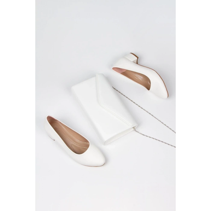 Kadın Beyaz Kısa Topuklu Stiletto Ayakkabı Çanta Takımı