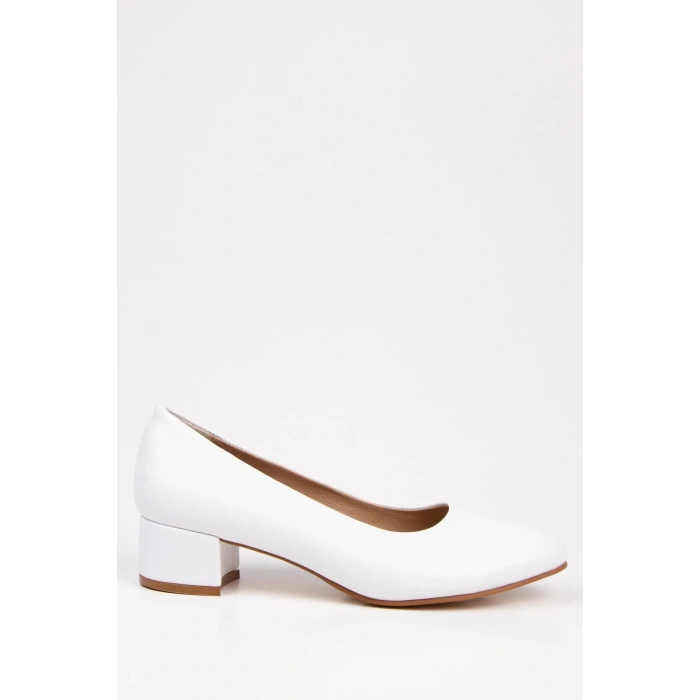 Kadın Beyaz Kısa Topuklu Stiletto Ayakkabı Çanta Takımı