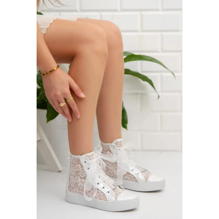 Kadın Isme Özel Dantelli Spor Tarz Gelinlik Ayakkabı