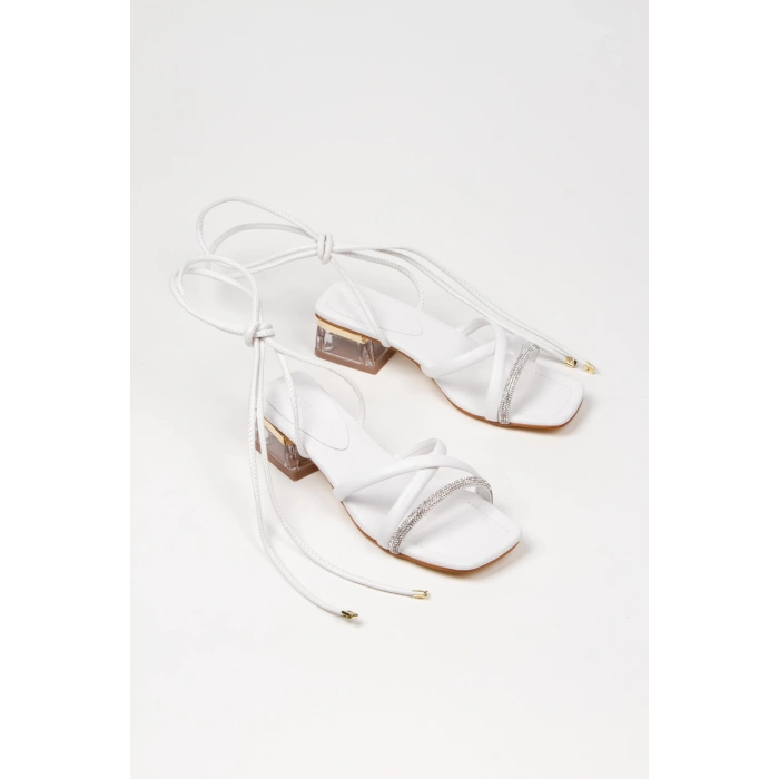 Kadın Beyaz Bilekten Bağlamalı Tarz Topuklu Taşlı Abiye Ayakkabı