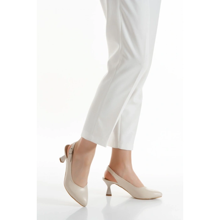 Kadın Bej Arkası Açık Ince Topuklu Günlük Ayakkabı