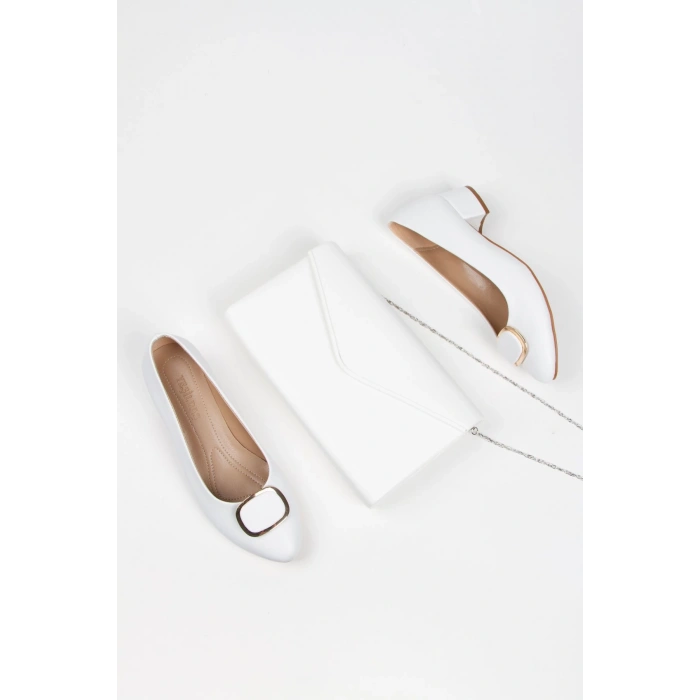 Kadın Kısa Topuklu Şık Tokalı Günlük Ayakkabı Ve Çanta Takımı Beyaz
