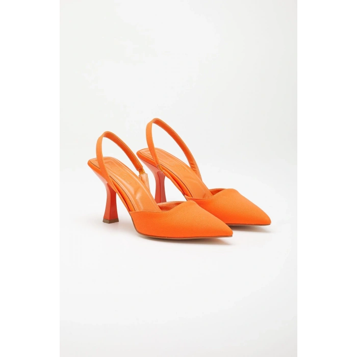 Kadın Turuncu Önü Kapalı Arkası Açık Ayakkabı