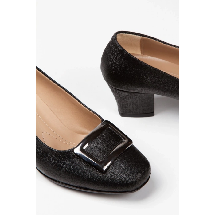 Kadın Tokalı Siyah Parıltı Günlük Yumuşak Tabanlı Ayakkabı