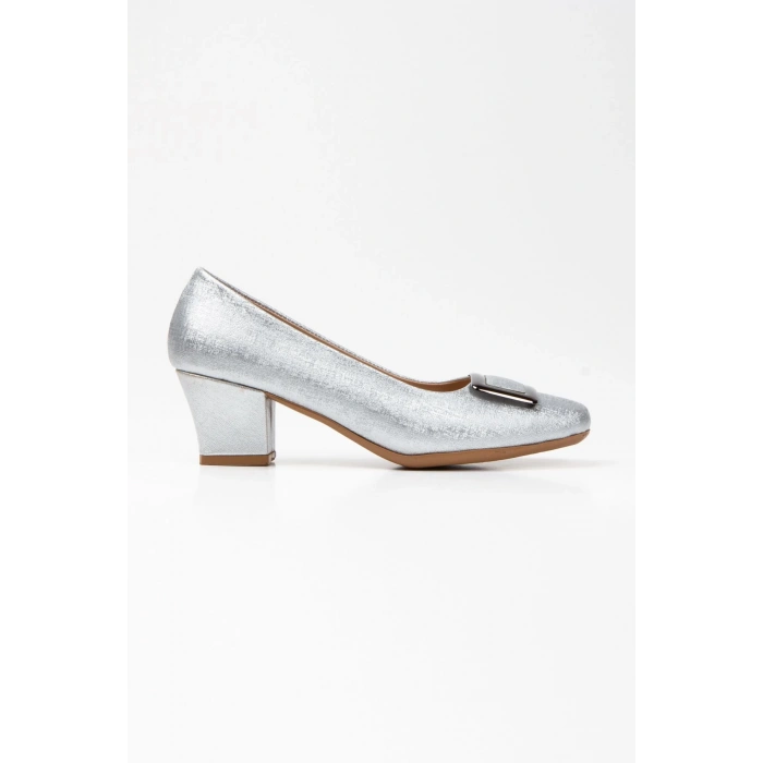 Kadın Tokalı Gümüş Parıltı Günlük Yumuşak Tabanlı Ayakkabı