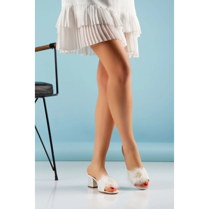 Kadın Beyaz Tüllü Çeyiz Terliği Papatya