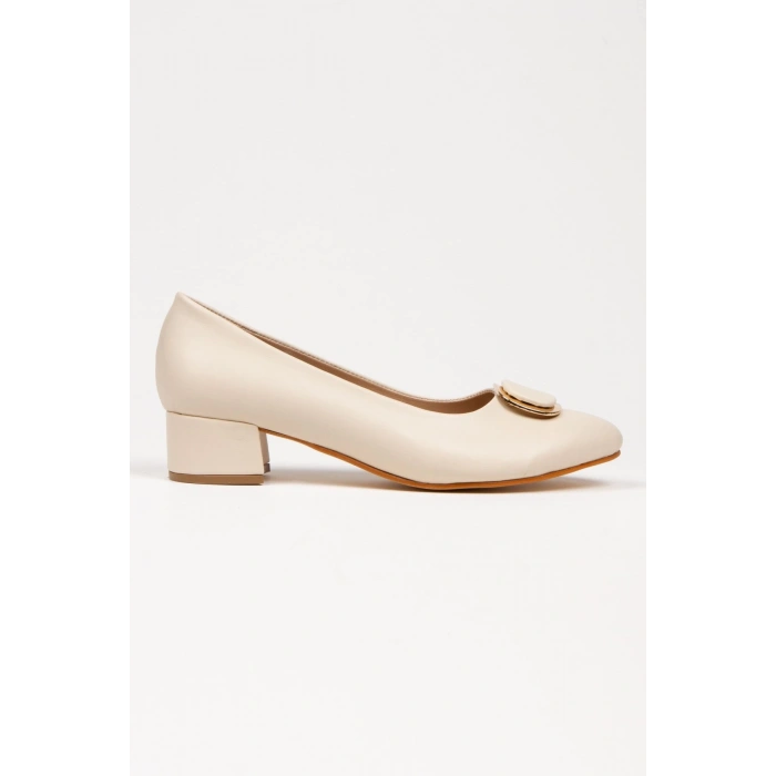 - Kadın Bej Şık Tokalı Kısa Topuklu Babet