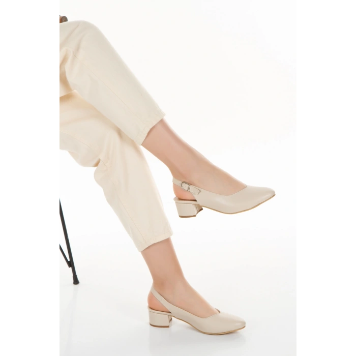 Günlük 3 cm Kısa Kalın Topuklu Ayakkabı Bej