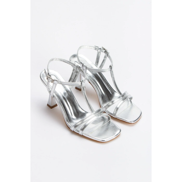 Kadın İnce Biyeli Şık Abiye Ayakkabı Gümüş