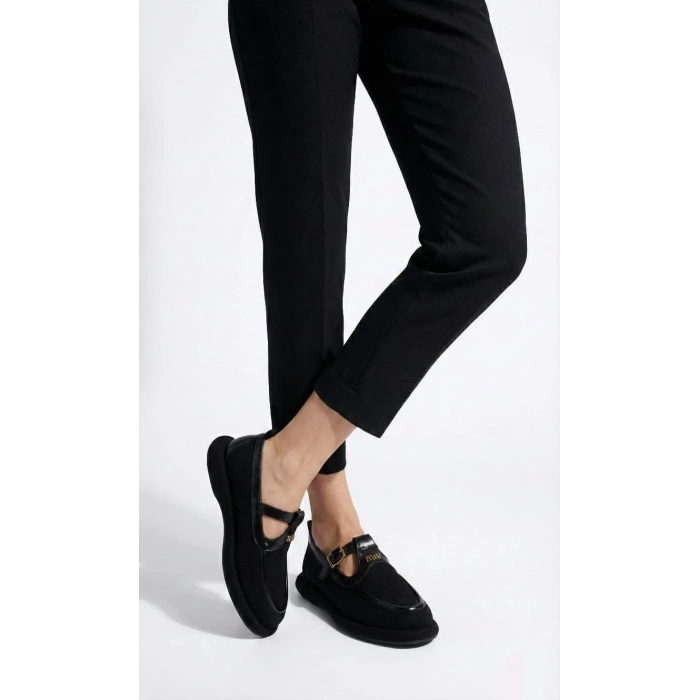 Kadın Siyah Aksesuarlı Makosen Babet Loafer Günlük Ayakkabı