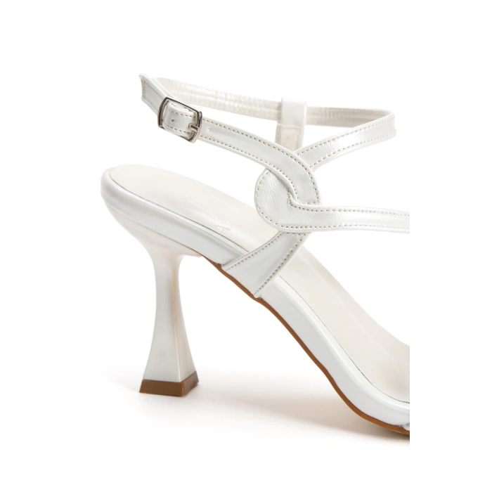 Kadın Sedef Kadeh Topuklu Kare Burun Bantlı Abiye Ayakkabı