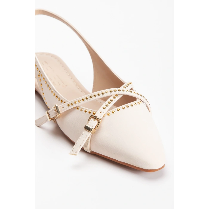 Kadın Bej Zımba Detaylı Kemerli Sivri Burunlu Babet