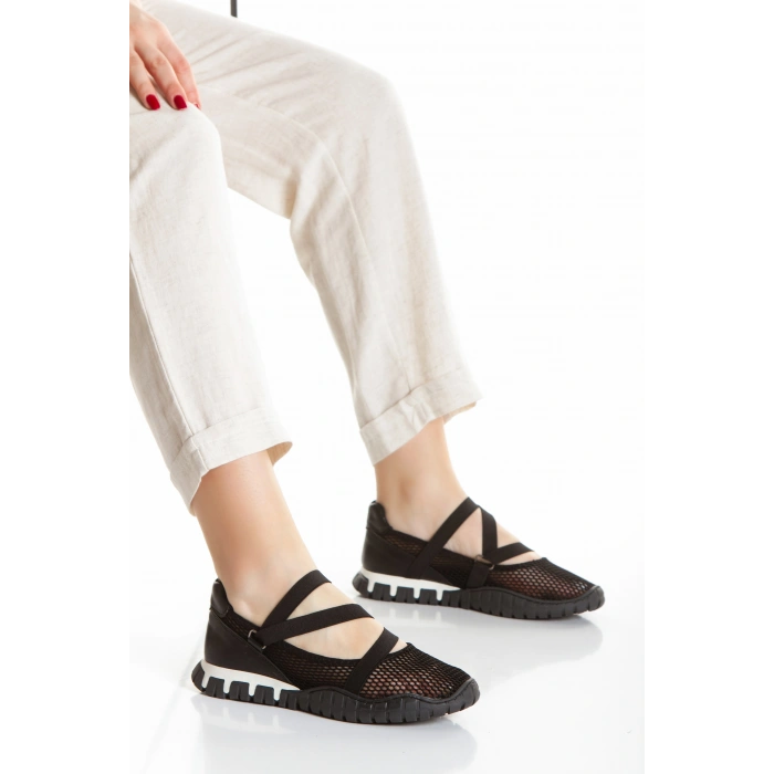 Kadın Siyah Fileli Ortopedik Taban Cırtlı Babet Spor Ayakkabı