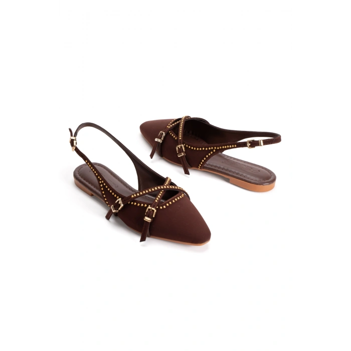 Kadın Kahverengi Zımba Detaylı Kemerli Sivri Burunlu Babet