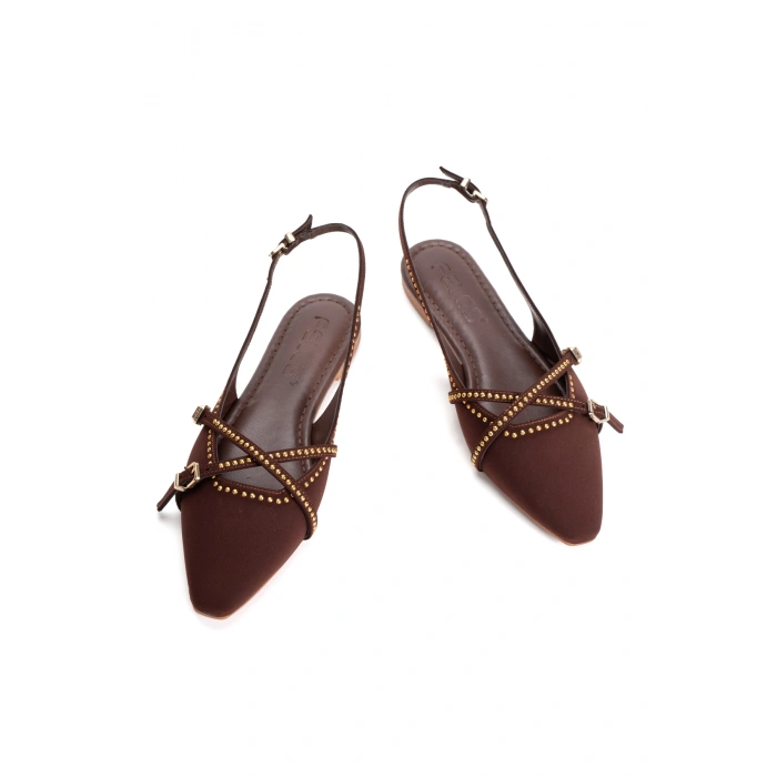 Kadın Kahverengi Zımba Detaylı Kemerli Sivri Burunlu Babet