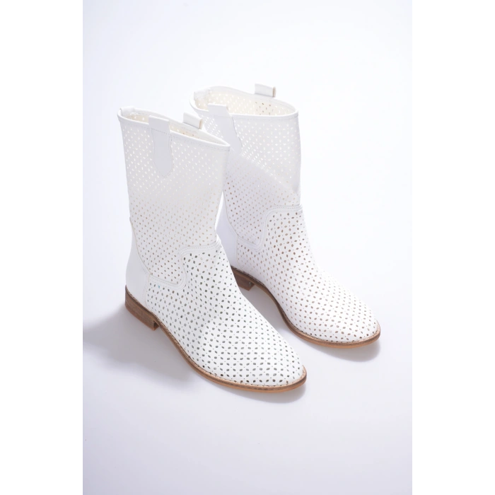 Kadın Lazer Kesim Kovboy Tarz Yazlık Bot Beyaz