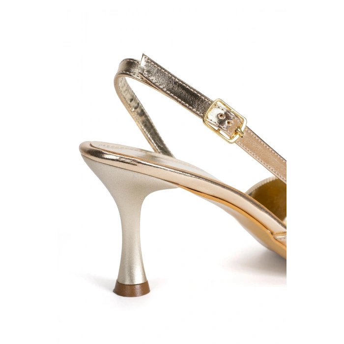 Kadın Sivri Burunlu Arkası Açık İnce Topuklu Stiletto Altın