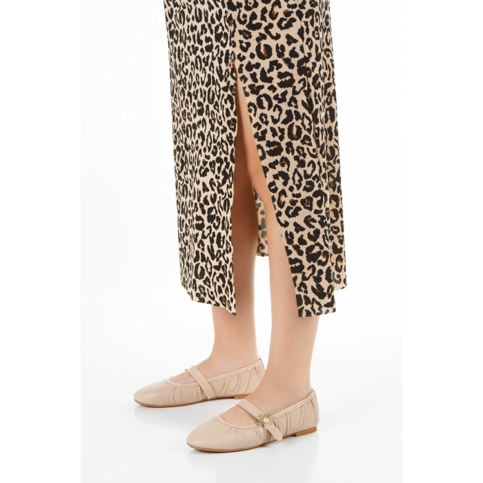 Bej Esnek Düz Tabanlı Büzgülü Babet