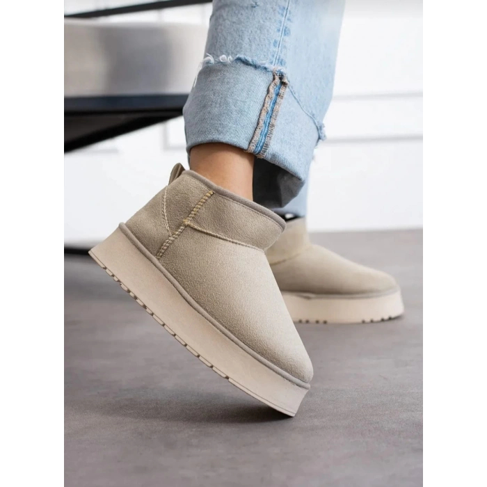 Kadın 4 cm Kalın Tabanlı İçi Kürklü Bot Bej