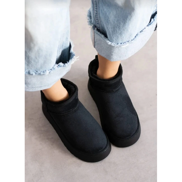 Kadın 4 cm Kalın Tabanlı İçi Kürklü Bot Siyah