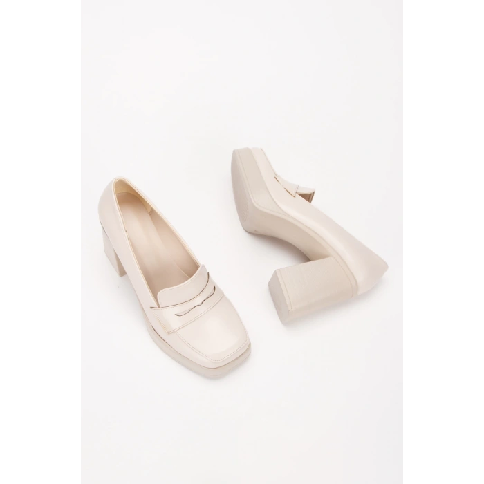 Kadın Bej Mat Rugan Platform Topuklu Ayakkabı