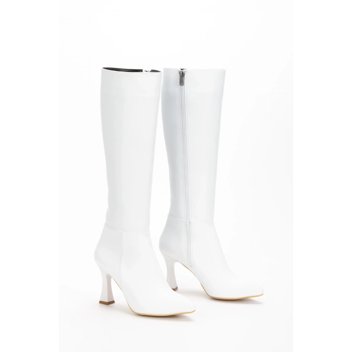 Kadın Beyaz Dizaltı Sivri Burun İnce Topuklu Fermuarlı Çizme
