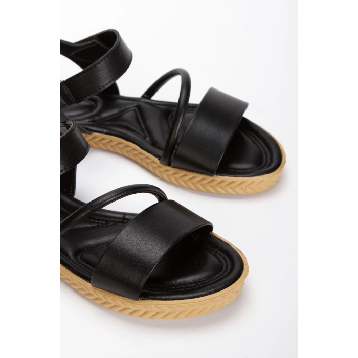 Kadın Düz Taban Sandalet Siyah