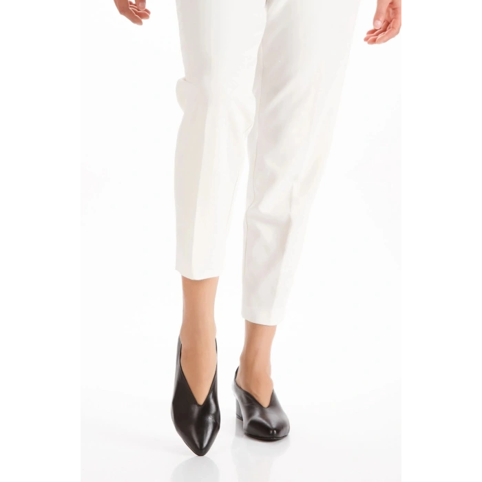 Kadın Hakiki Deri Klasik Topuklu Ayakkabı Siyah