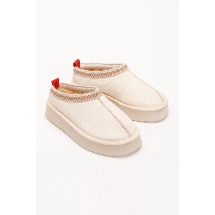 Kadın İçi Tüylü Düz Tabanlı Kadın Ayakkabısı Bej