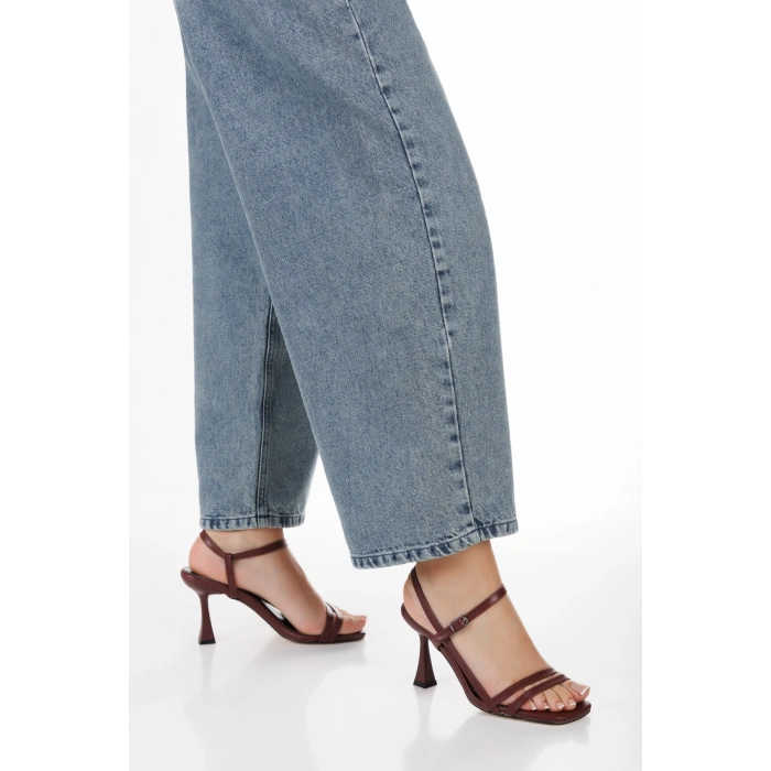 Kadın İnce Topuklu Şık Ayakkabı Bordo